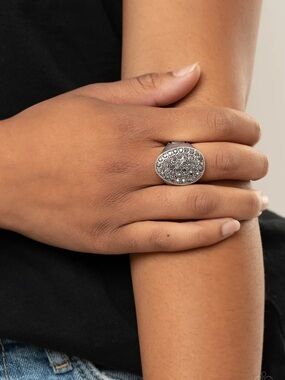 Test your Luxe Silver Ring